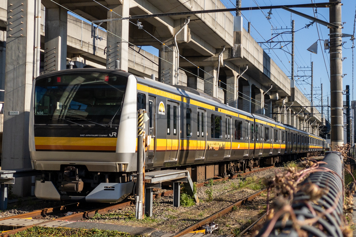 南武線E233系の房総・北総エリア転出 – 4号車の5号車寄り