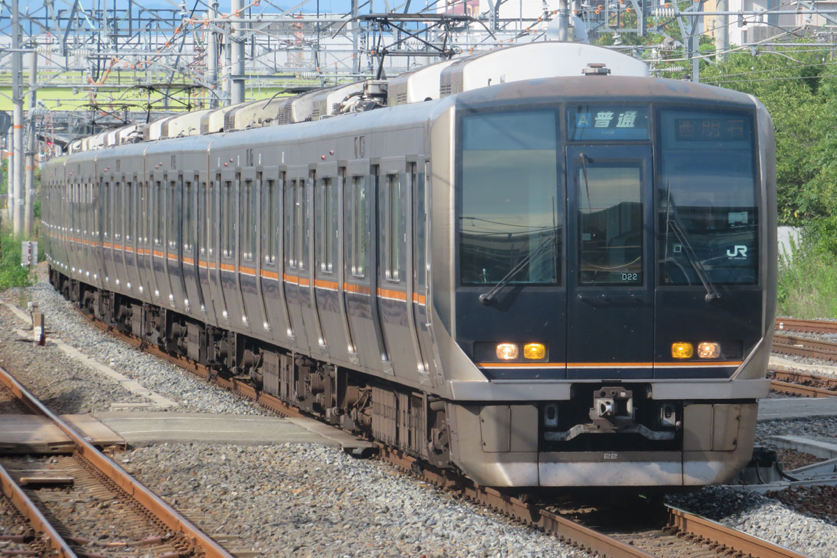 321系 車両概要・車歴表・配置歴・形式一覧 – 4号車の5号車寄り