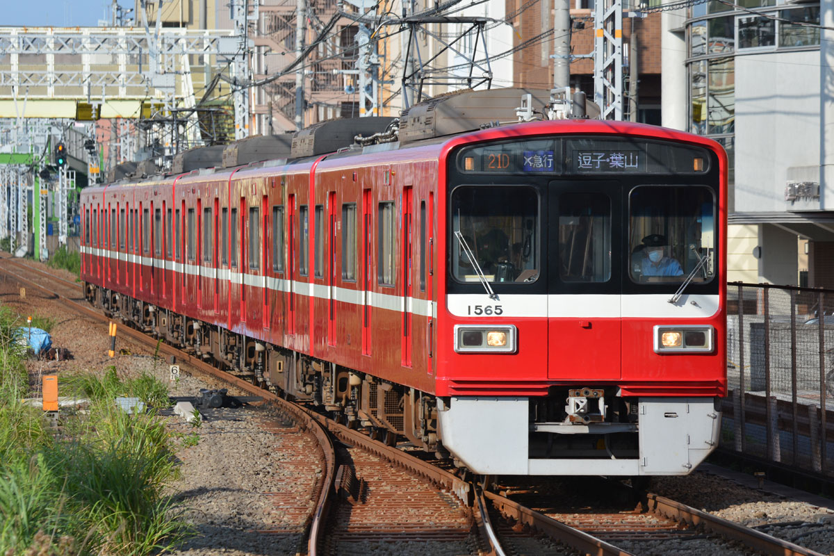 京急本線・空港線・久里浜線・逗子線 編成表（最新版） – 4号車の5号車寄り