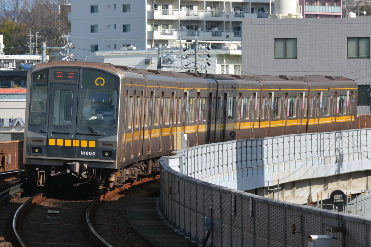 名古屋市営東山線 編成表（最新版） – 4号車の5号車寄り