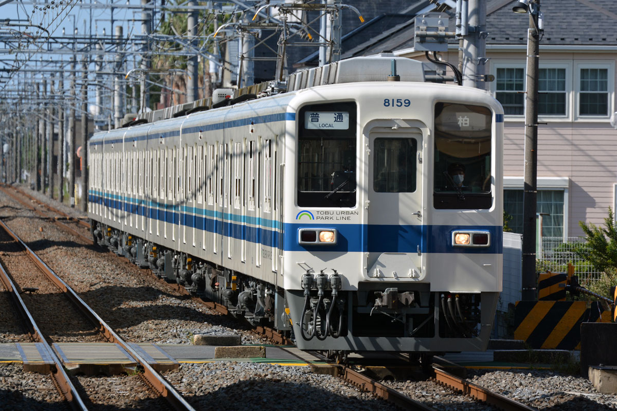 東武8000系 編成表（最新版） – 4号車の5号車寄り