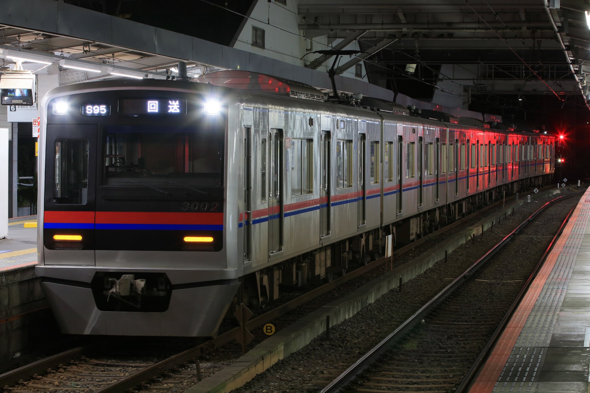 京成3002編成が松戸線に入線 – 4号車の5号車寄り