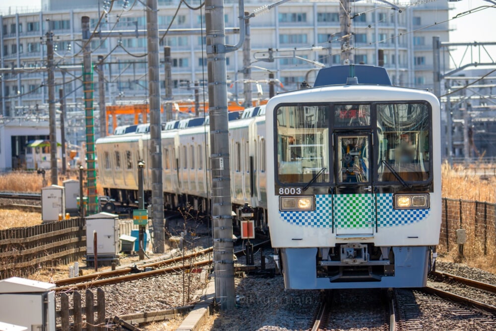 95634_ikkun_train_1