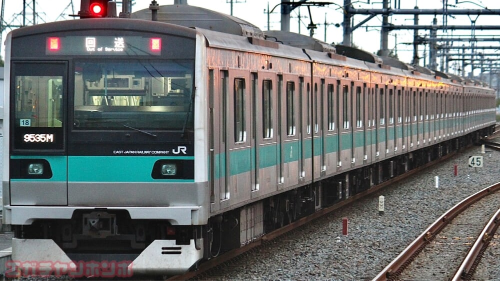 565c7b27-2f95-4081-bd70-16d5b81b46ea