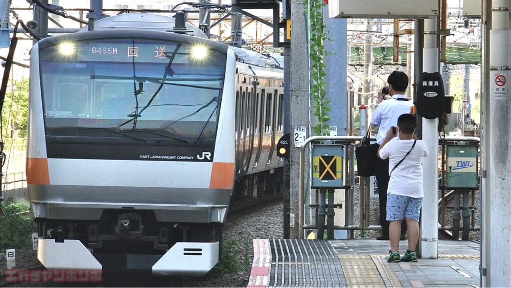 ccb22717-75da-4594-b9c4-66e8f921d8ef