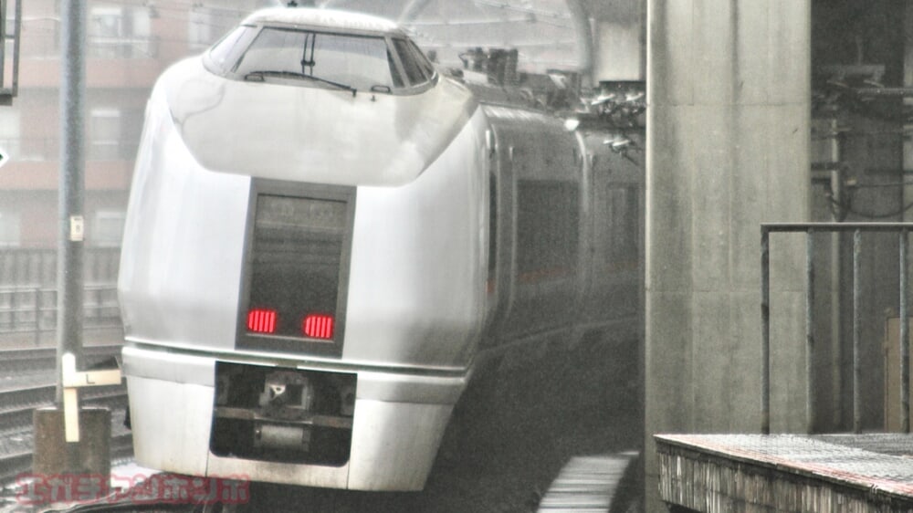 81bd3562-507a-4ab9-af2a-0e922220cfb1