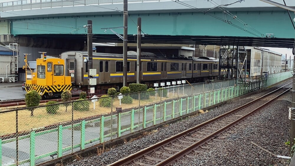 ad70a1e0-f014-4b56-aabf-d7da2b4e2ab9