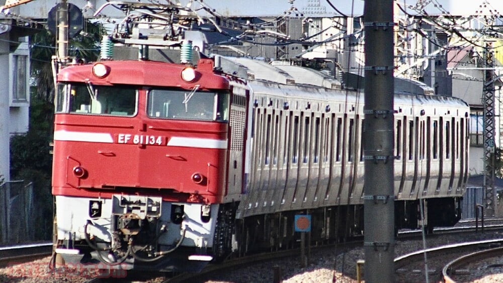 8f7319a4-9764-4b06-8d10-0ffa379b0b95