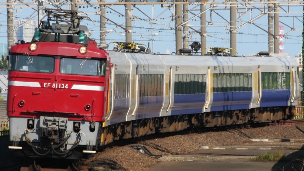 27b5a893-6bb3-4bd5-a616-928a6995935e