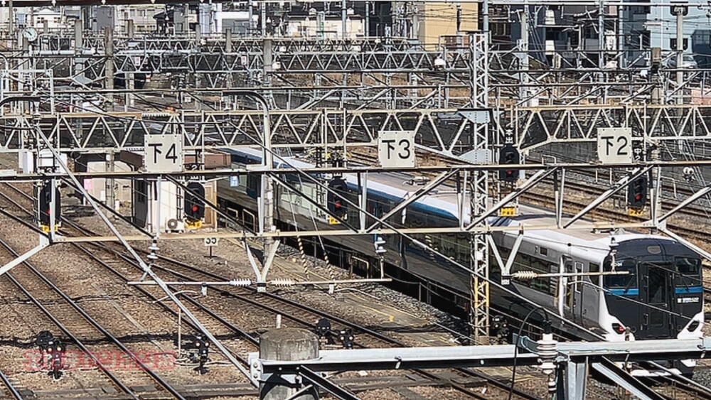 6255e5b4-acca-4775-a689-790dbbf2eda1