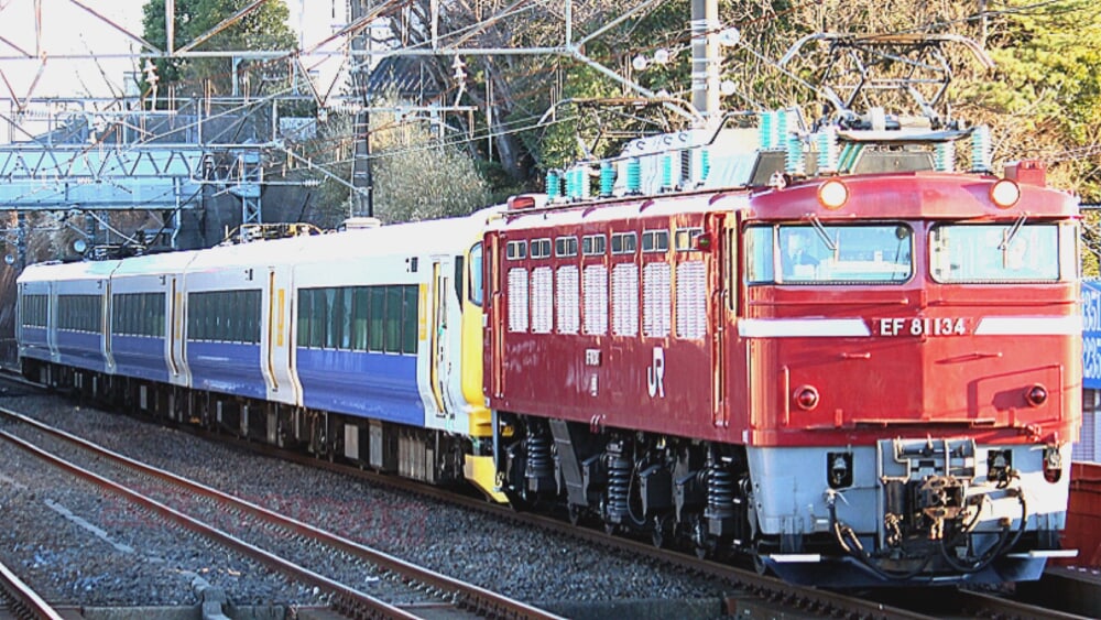 a5272546-7f30-4ecf-b56c-b79589486de8