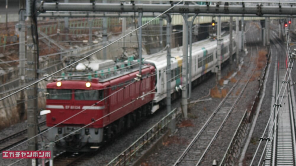 e395a75d-2fd7-4db2-b5a0-6f42c579e8af