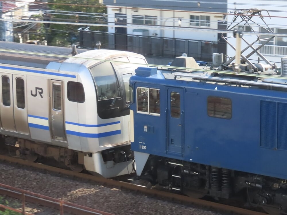 d2af7128-0c56-4dc6-9399-c517f762c8a2