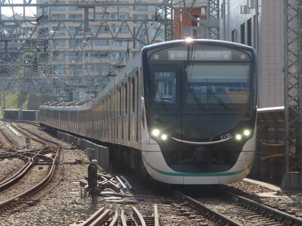 37d0d27b-5408-4c95-bc4e-64b0a2e55888