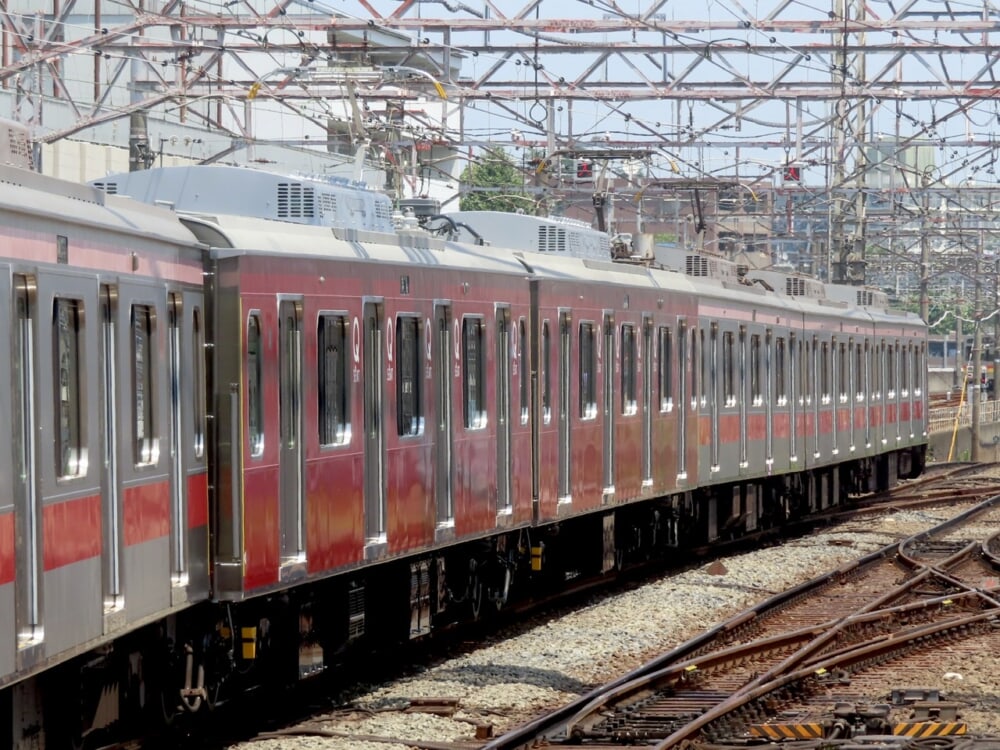 9cc50dc1-ba51-41b5-b34b-d77f99038b63