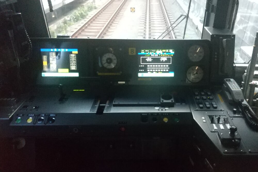 %e7%9b%ae%e9%bb%92%e7%b7%9a%ef%bc%88%e5%be%8c%e9%83%a8%e9%81%8b%e8%bb%a2%e5%8f%b0%ef%bc%89