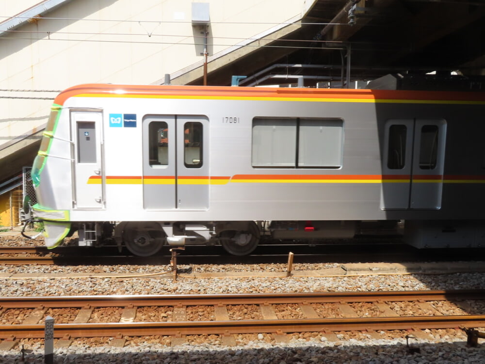 515972ce-8c13-4dd7-b700-ce0b5c9d0266