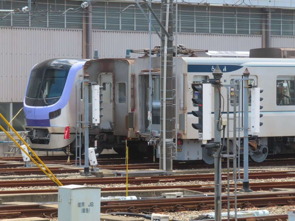 d6b25ca1-ddbb-41c9-a014-e7557247324d