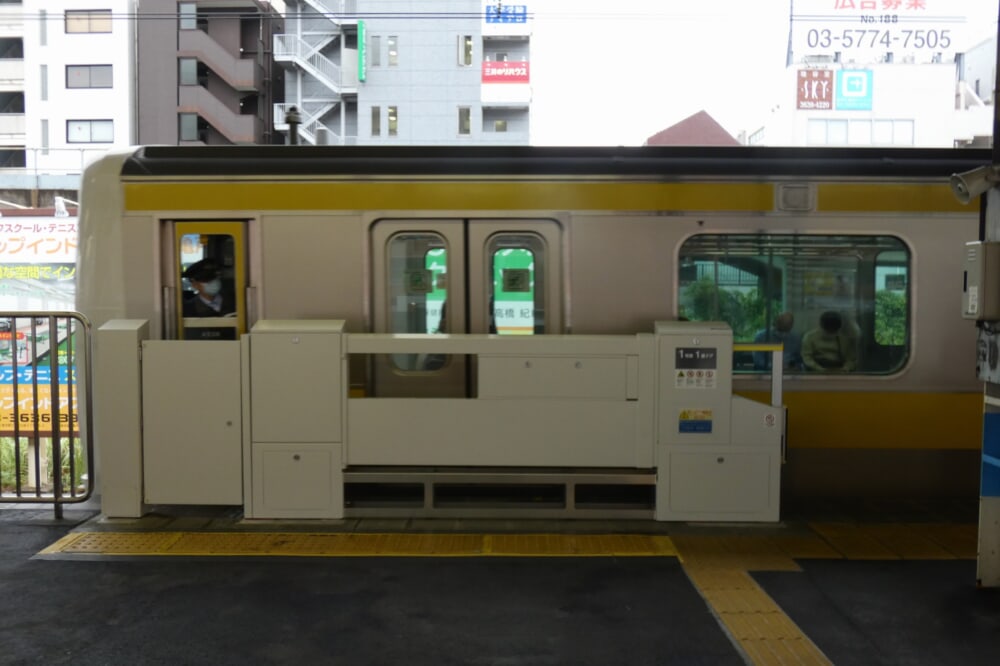 %e4%ba%80%e6%88%b8%e9%a7%85%e3%83%9b%e3%83%bc%e3%83%a0%e3%83%89%e3%82%a2%e8%a8%ad%e7%bd%ae%e5%be%8c20200926%e4%ba%80%e6%88%b8%e8%a5%bf%e8%a1%8c3