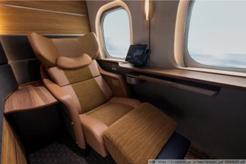 n700s_cabin_3