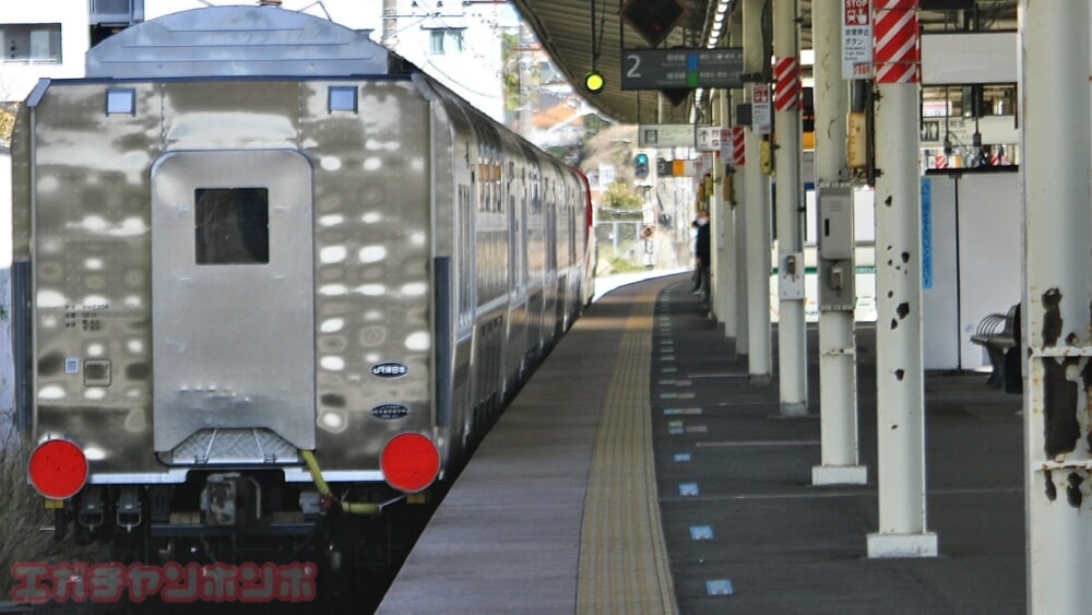 206422f2-0c11-460d-ac2f-c1f25c836b3d