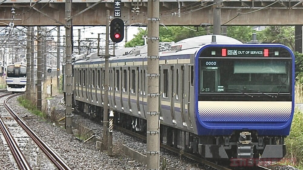 270fce7b-9c48-4e0f-9d77-d18bfe40e715