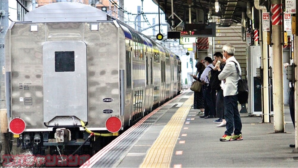 9a8891ec-dec3-48de-88ea-49c92e0d0c77