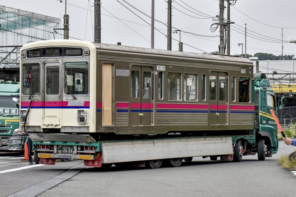 339272d8-b3b2-4ad7-8f35-c72518ce4432